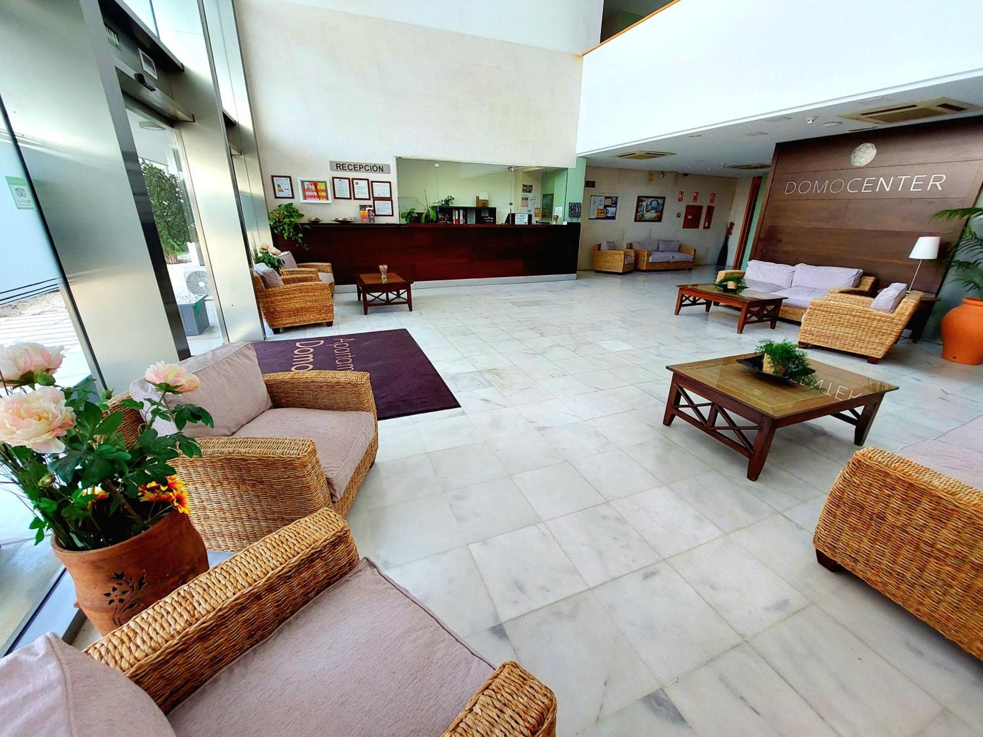 Domocenter Apartamentos Turisticos Bormujos Zewnętrze zdjęcie